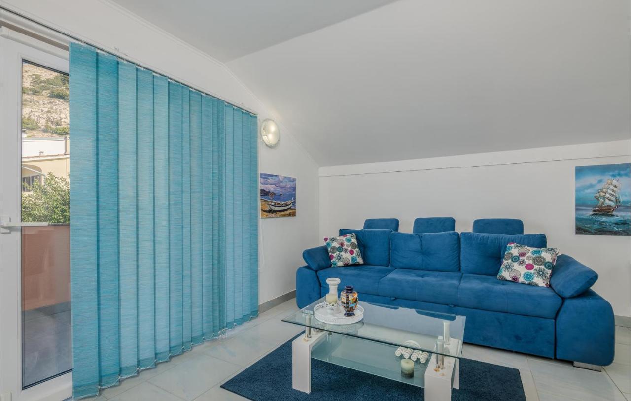 Nice Apartment In Stara Baska With Kitchen Luaran gambar